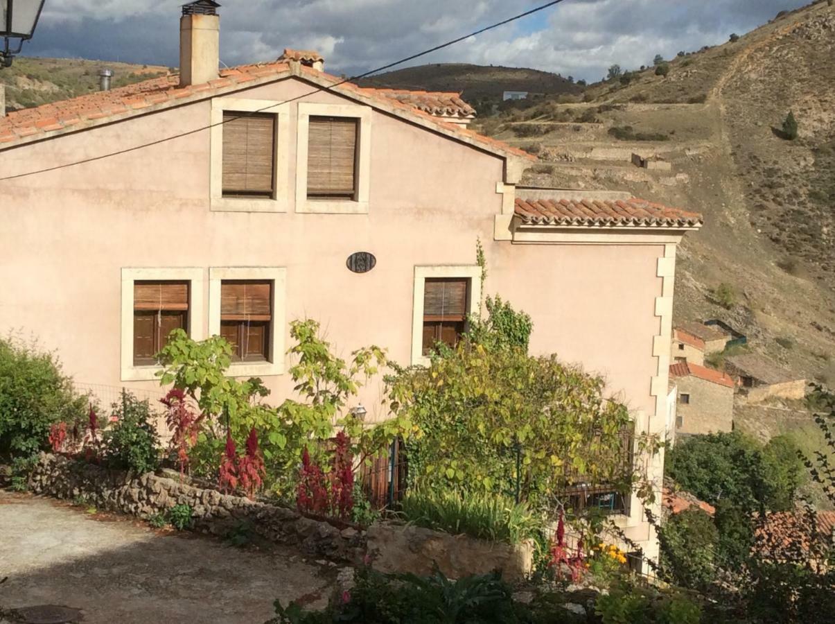 مبيت وإفطار Pelegrina Casa Lola المظهر الخارجي الصورة